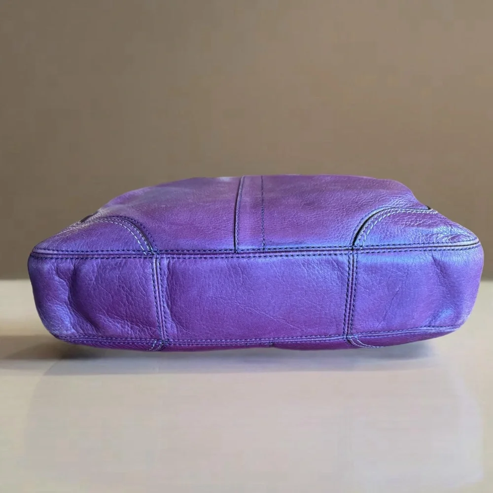 COACH Hampton Shoulder Bag